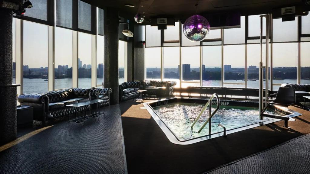Standard Rooftop