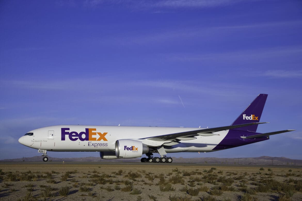 FedEx Boeing 777