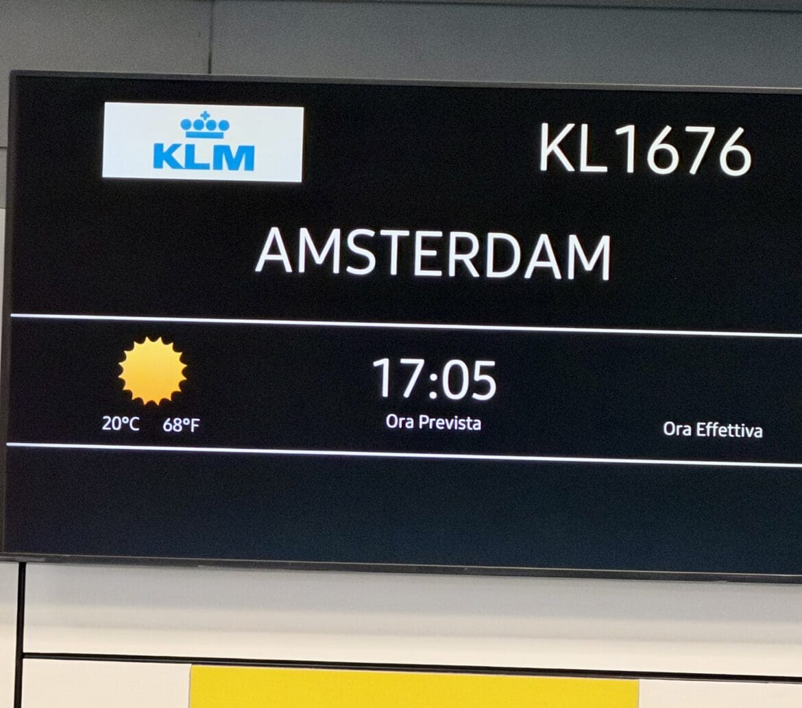 KLM CAG-AMS 1