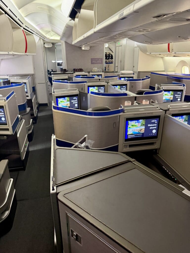 UA AMS-ORD 4