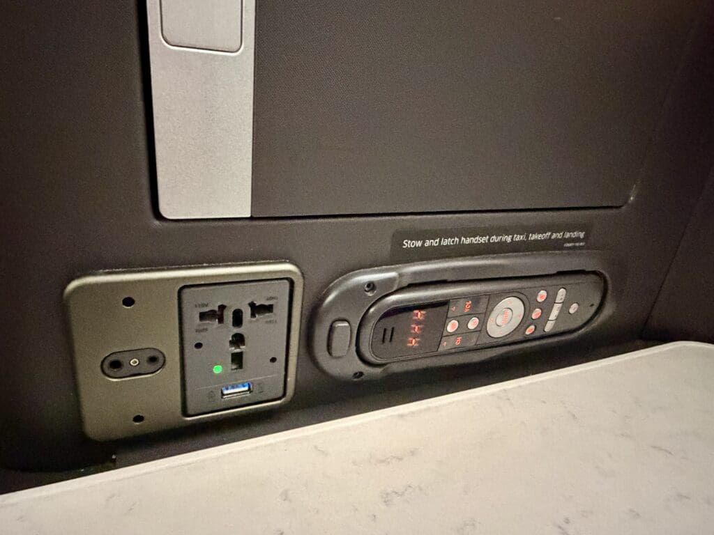 UA AMS-ORD 8